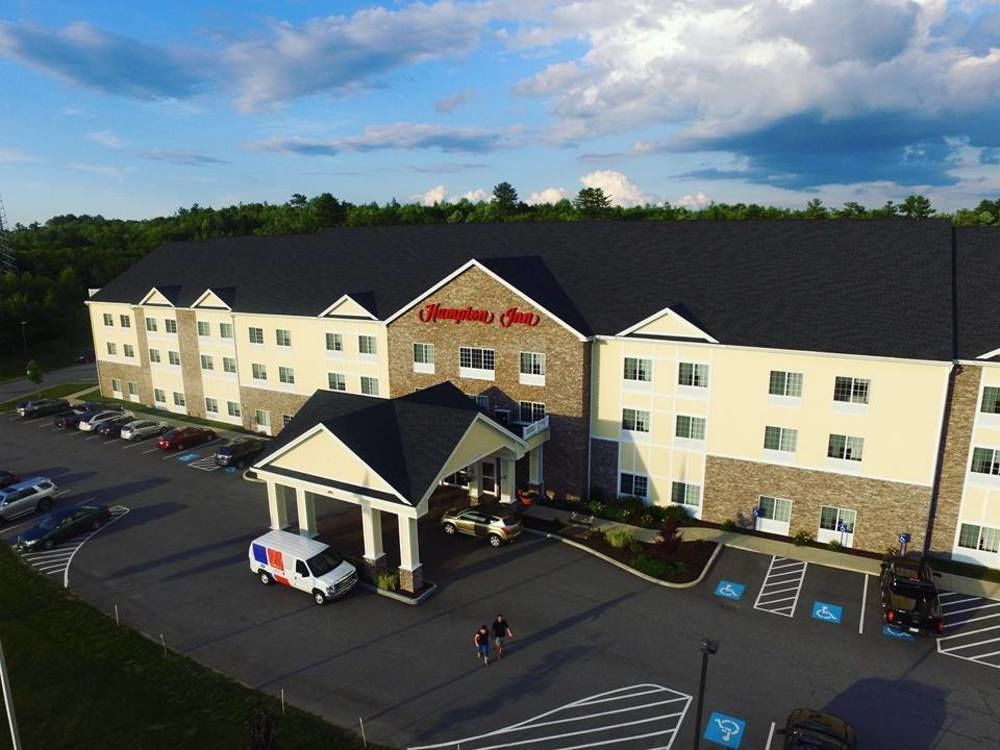 Hampton Inn Bangor Exterior photo